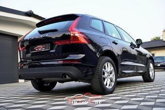 ⏩ Volvo XC60 B4 Momentum AWD A/T - 5