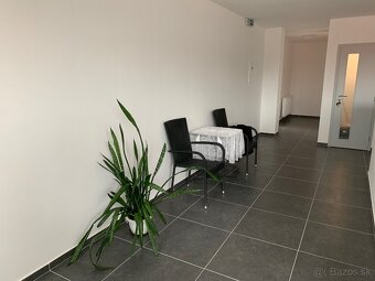 NA PRENÁJOM kancelária 25,90m2 Lipany, okres Sabinov - 5