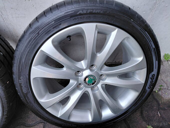 17" Skoda Superb Trifid - 225/45R17 - 5