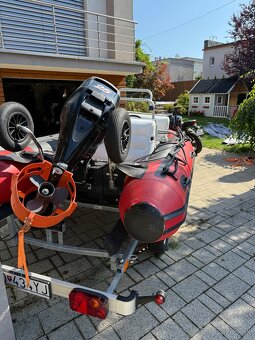 Motorový čln - 5