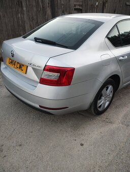 Rozpredám škoda Octavia 3 sedan - 5