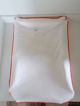 Prebaľovací pult - 5