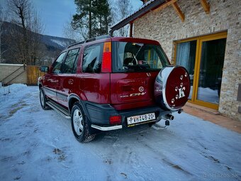 Honda CR-V 2,0 VTEC BENZÍN 4X4 - 5