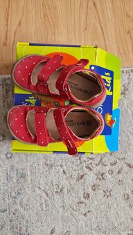 Predáme detské barefoot sandálky vel.28 - 5