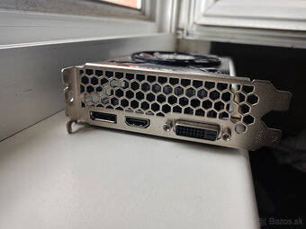 Grafická Karta  PALIT GTX 1050 StarX 2GB - 5
