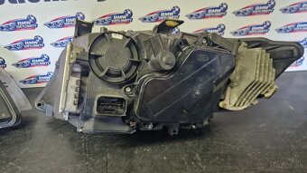 Predam svetlomety BMW E90 Lci - 5