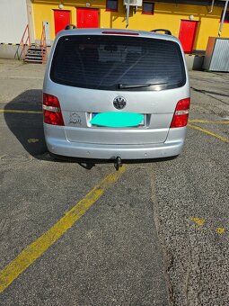 Volkswagen Touran - 5