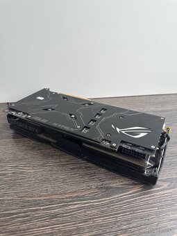 ASUS ROG STRIX GeForce RTX 2060 O6G GAMING - 5