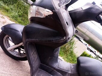 Suzuki Burgman 125 9.2kw 2010 - 5