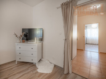 VYMEŇ SUSEDA - VÝNIMOČNÝ 3 IZB. ČIASTOČNE ZREKONŠTRUOVANÝ B - 5