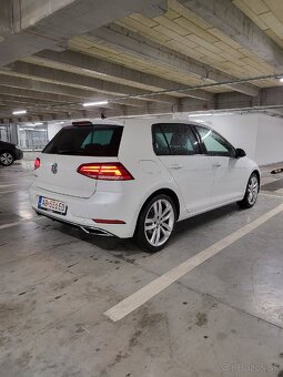Volkswagen Golf 1.5 tsi automat
 - 5
