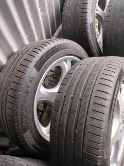 4ks alu disky orig. MB 5x112 R18 pneu 245/45 r18 - 5