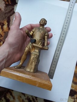 Kovová dekorácia - kováč - 5