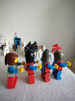 LEGO Castle 6055 Prisoner Convoy - 5