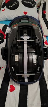 Britax Römer i-size autosedačka - vajíčko - 5