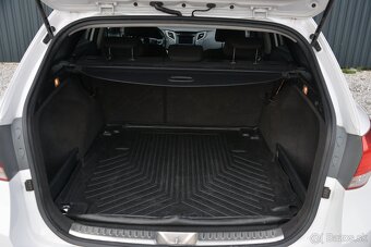 Hyundai i40 CW 1.7 CRDi, SR voz, Automat - 5