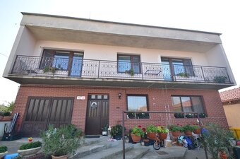 EXKLUZÍVNE-NA PREDAJ 2-generačný rodinný dom v slepej ulici - 5
