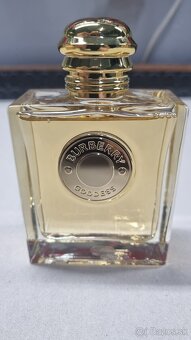 Predám set parfémov BURBERRY GODDESS - 5