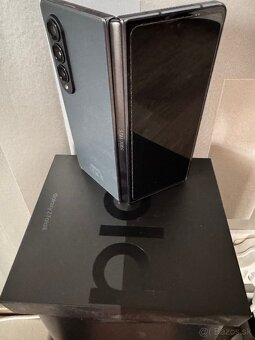 Samaung Z Fold 4 512 GB - 5