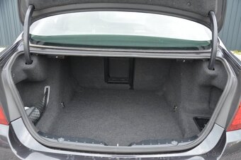 BMW rad 5 2.0 xDrive 525 SR Top STav - 5