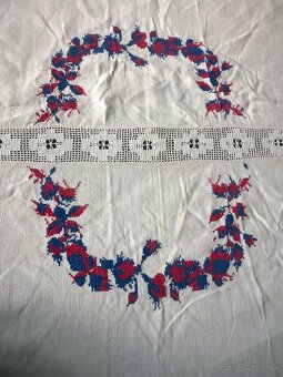 Veľký starý svadobný obrus - 100 ročný 150x220 cm - 5