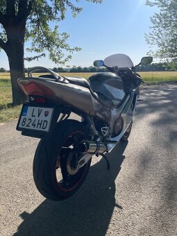 Honda CBR 600F - 5