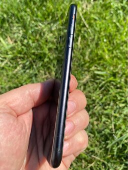 iPhone SE 2020, 64GB, black - 5