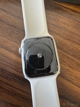 Apple Watch SE 44mm - 5
