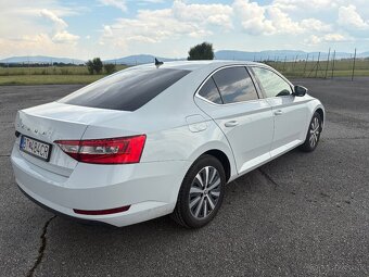 skoda superb 2020 - 5
