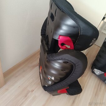 Britax Romer Kid II 15-36 kg .. - 5