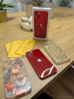Predám Iphone 13 Red 128GB - 5