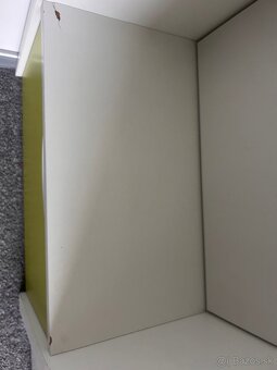 Predám dvojposchodovu postel + policu - 5