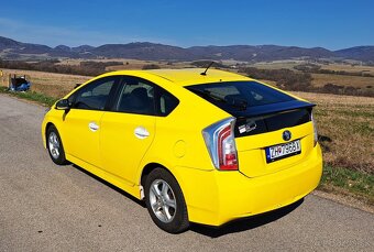 Predám Toyota Prius 1.8 Hybrid 2012 - 5