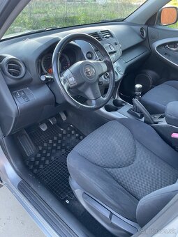 Toyota Rav4 - 5