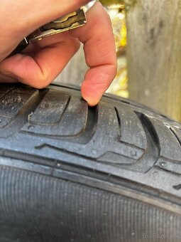 Pneumatiky Continental 275/40 - 5