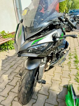 Kawasaki ninja 1000 sx - 5
