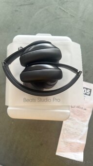 Beats Studio Pro - 5