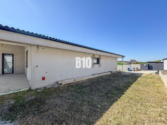 Novostavba 4 izbového rodinného domu - 2 x kúpeľňa - 2 x WC  - 5