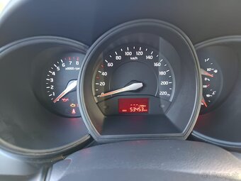 Predám KIA RIO sedan 1,2 málo jazdená - 5