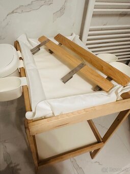 Prebaľovací pult s príslušenstvom - 5