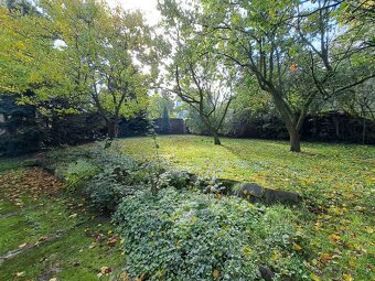 Rodinny dom pri horskom parku na Šípkovej ul. - 5