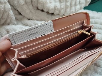 Dámska peňaženka staroružovej farby - 5