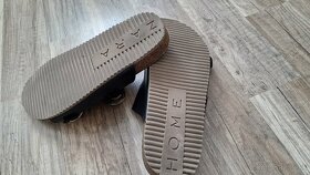 nové ZaraHome kožené sandále/šlapky, vel.39 - 5
