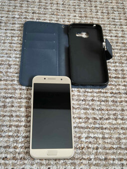 Samsung Galaxy A3 16GB - 5