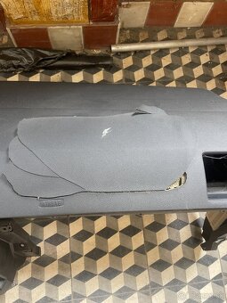 Predám palubnú dosku Škoda Fabia I s vystreleným airbagom - 5