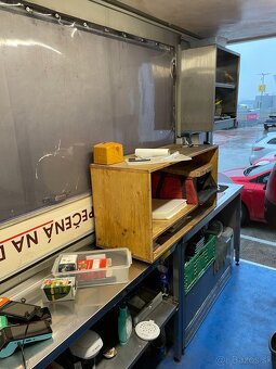 Plne vybavený foodtruck, pripravený na prevádzku - 5