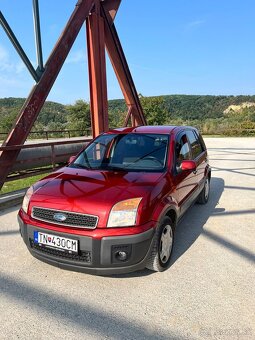 Ford Fusion - 5