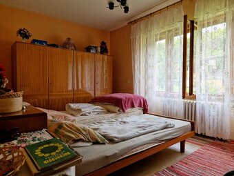 5-IZBOVÝ ROD. DOM A VÝNIMOČNÝ POZEM., NEŠTICH,TOP LOKALITA - 5