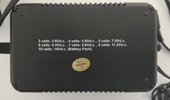 Predám  nabíjačku OMNI MW6168V - 5