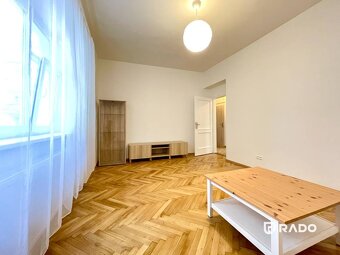 RADO | 2-izbový byt 64m2 + balkón 3m2 | Flöglova - Staré Mes - 5
